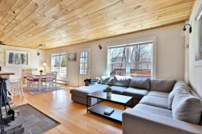 Powder Park Place- Upper Unit of Duplex - Great for Groups, Ski Rental Ticket Deals!